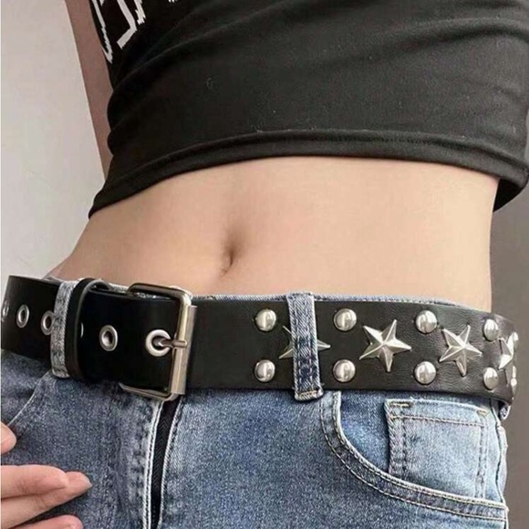 Grunge Style Studs & Stars Black Belt - Picture 7 of 8